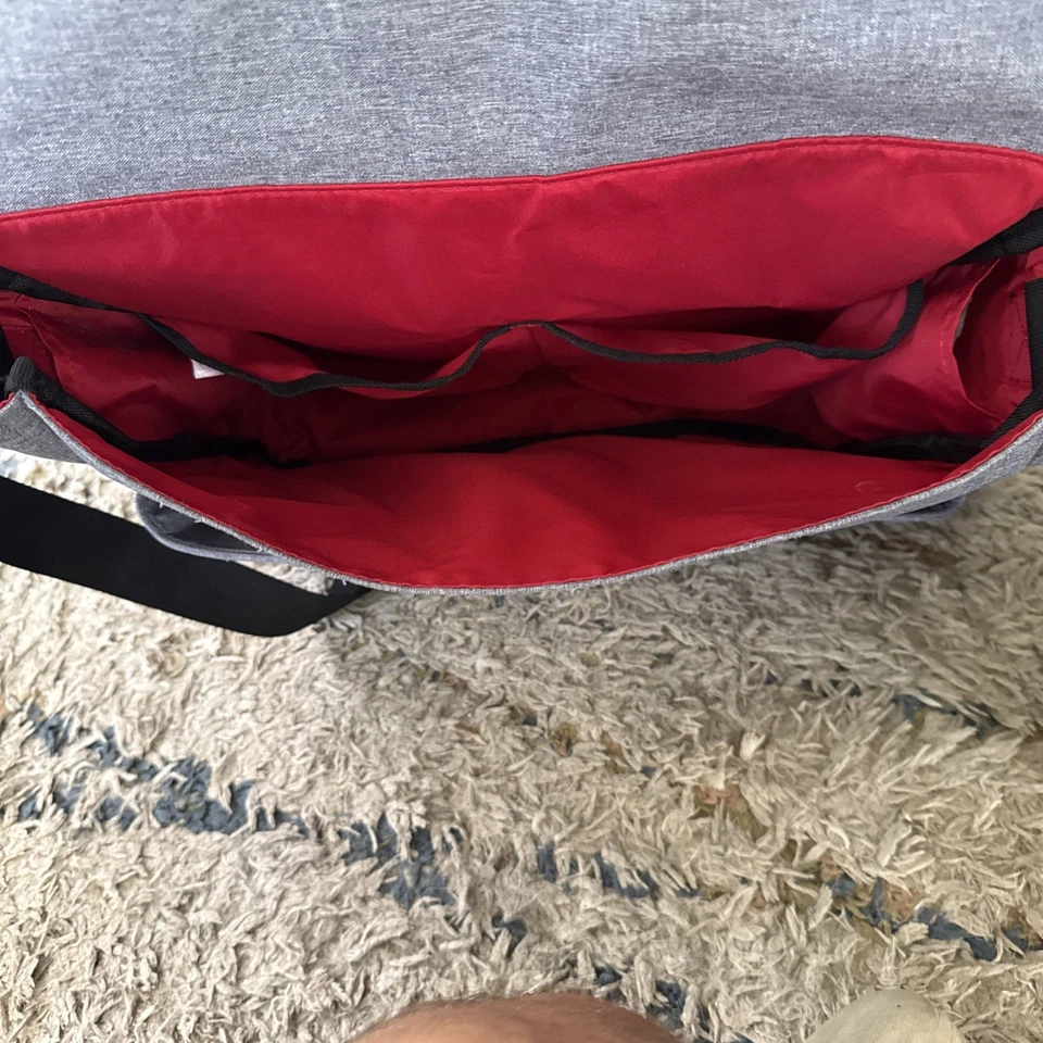 Diaper Bag SKIP HOP Heather Gray Messenger 14.5 x 13 - Image 2 of 4