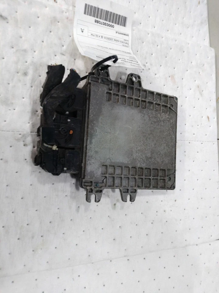 Módulo de control del motor usado (ECM) se adapta a: Nissan Máxima 2014 Mod de control electrónico Foto 2 de 4