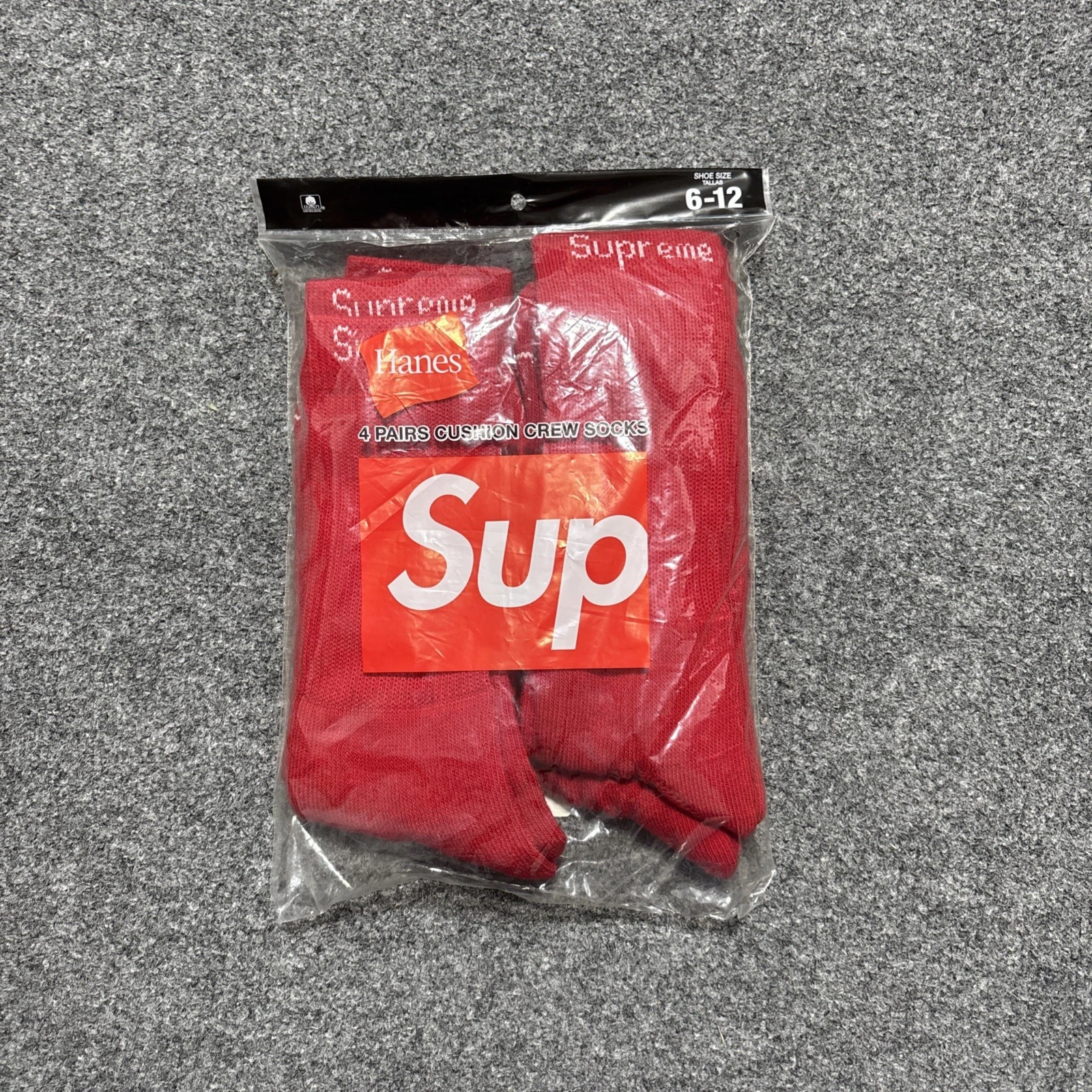 Size 6-12 - Supreme x Hanes Crew Socks RED 4 PACK New in bag