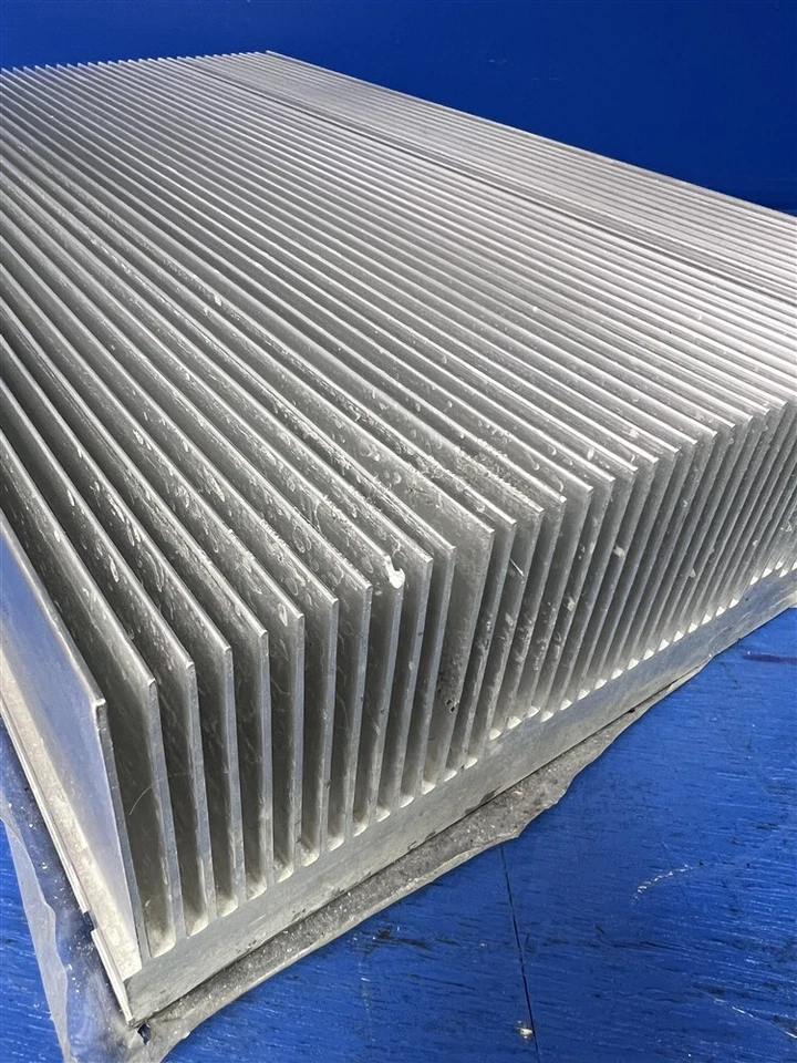 Nuevo disipador de calor de aluminio/cobre de 14" x 9" x 3" para proyectos o amplificador Foto 2 de 3