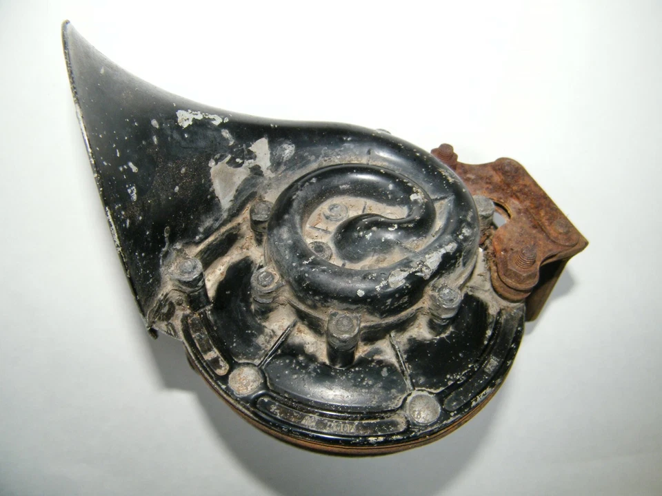 ВИНТАЖНЫЙ AUTO-LITE МОДЕЛЬ HW АВТОМОБИЛЯ / ГРУЗОВИКА ГУДОК СДЕЛАНО В КАНАДЕ - Изображение 2 из 4