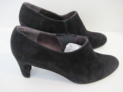 Stuart Weitzman Slip On Black Suede Ankle Bootie Women Sz 8.5 M