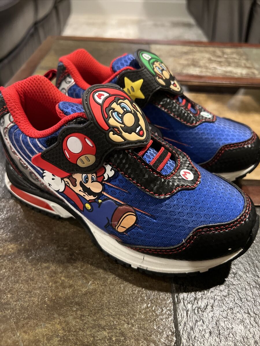 SUPER MARIO BROTHERS BROS LIGHT UP SNEAKERS NINTENDO SIZE 10 SUPER MARIO BROTHERS BROS LIGHT UP SNEAKERS NINTENDO SIZE 10