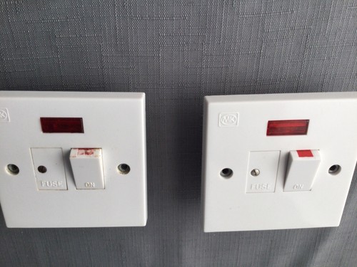 MK single fused spur x 2 - Picture 2 of 3