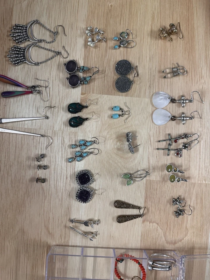 2000’s Bundle Fossil and Lucky Brand Earrings - Image 2 of 4