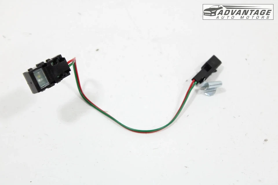 Cadillac CT4 2020-2025 TABLERO SALPICADERO LUZ LÁMPARA CORTESÍA 84805569 OEM Foto 2 de 4