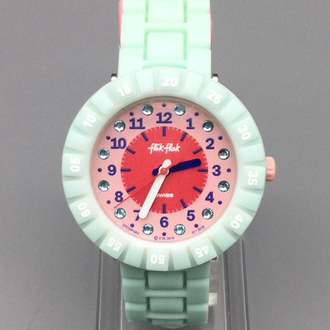 Boys 2013 Flik Flak Swiss Quartz WR Analog 33mm Dial Causal Round Watch (F230) Flik Flak Analog Round Wristwatches for sale | eBay main image 4