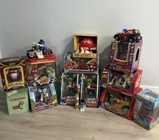 15 Piece M&M Collection Candy Dispensers Limited Collectors Edition