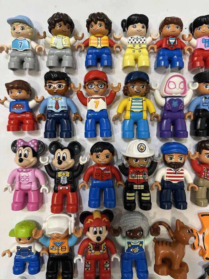 LEGO Duplo Minifiguras Animales Accesorios Lote De 50+ Perro Gato Ballena Foto 2 de 4