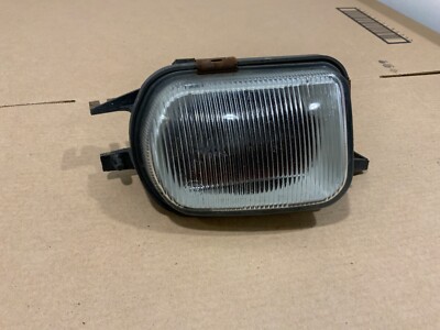 MERCEDES C270 FOG LIGHT FRONT LEFT NSF A2158200556 SALOON AVANTGRADE W203  2003