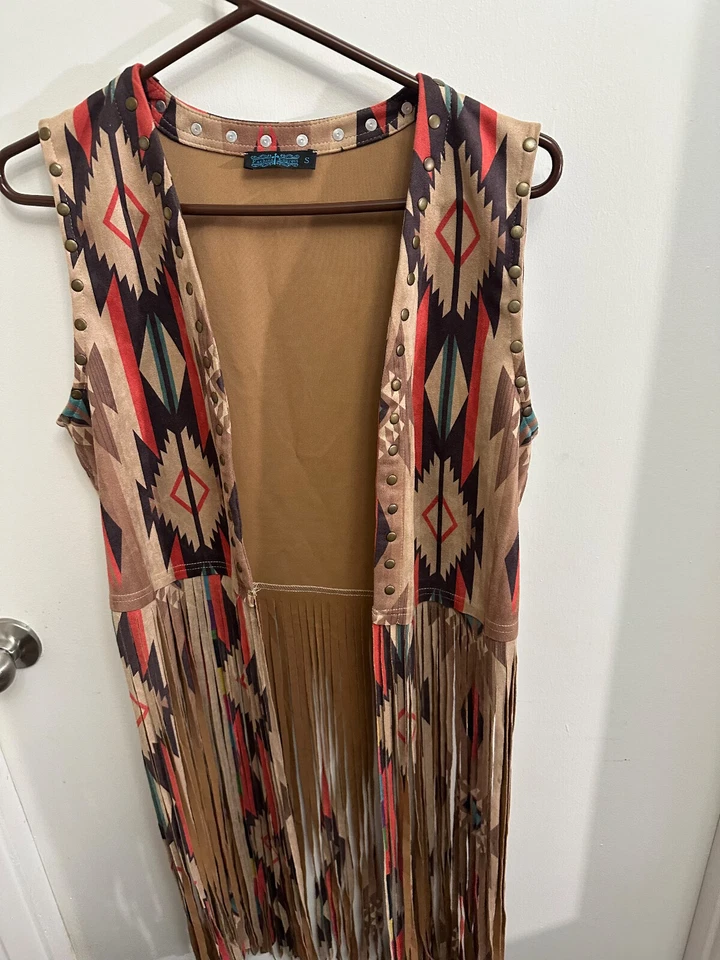 Chaleco de gamuza sintética Fashion Express con flecos pequeño diseño azteca con vaquero a caballo Foto 4 de 4