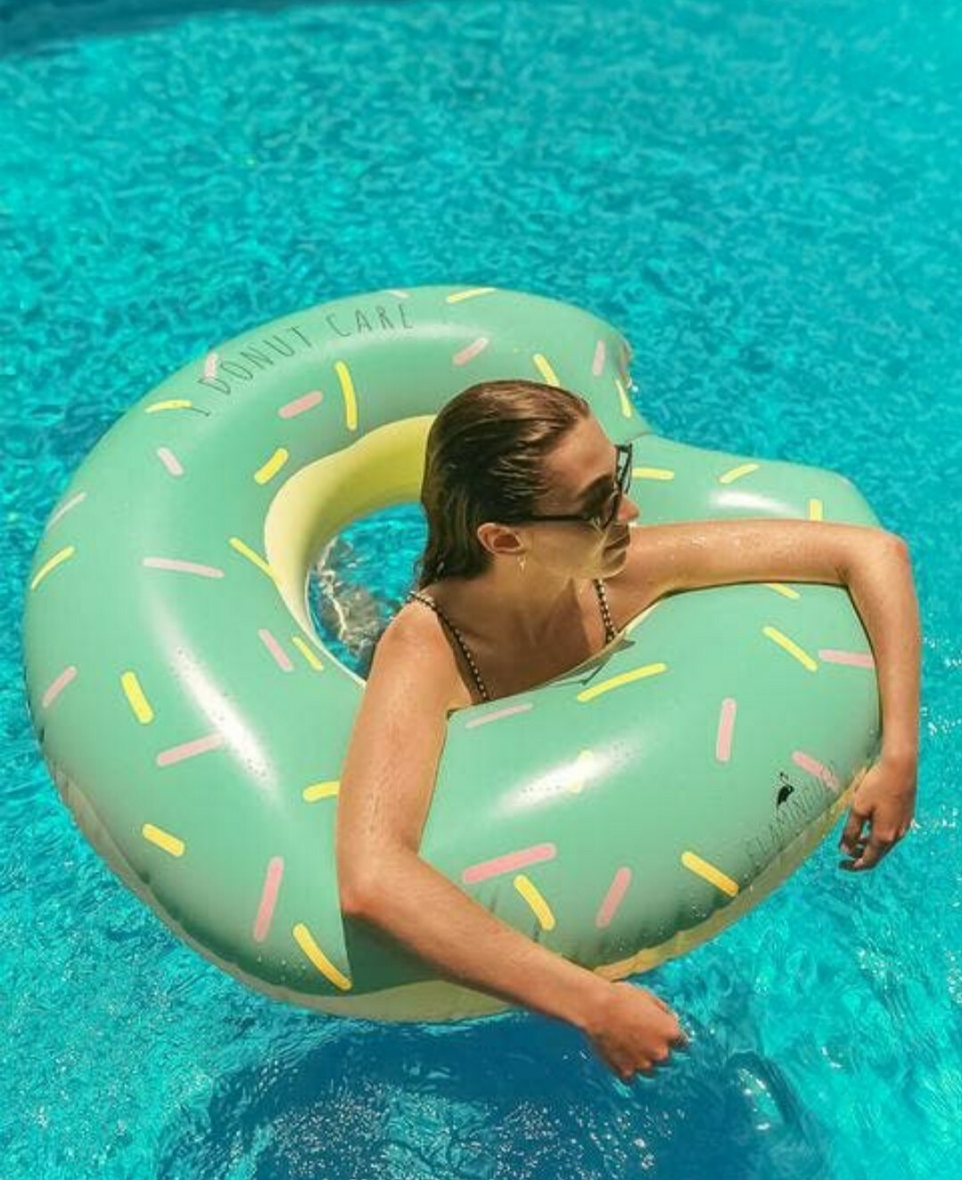 Flotador DONUT GIGANTE hinchable para Piscina playa Colchon colchoneta 120CM