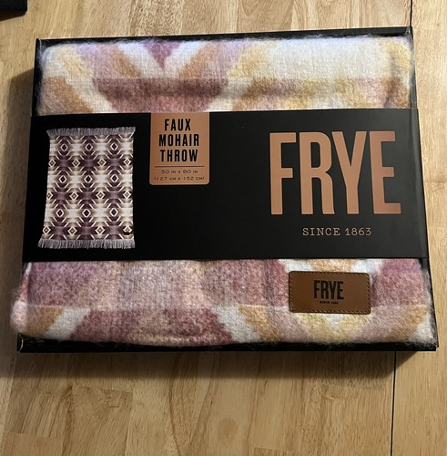 FRYE FAUX MOHAIR THROW BEDDING BNWTS $100 - Picture 9 of 9