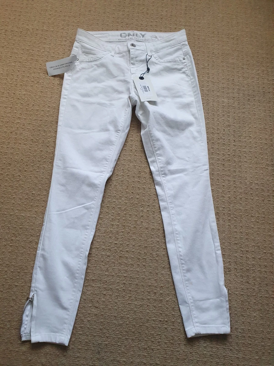 Skinny jeans hotsell size 28