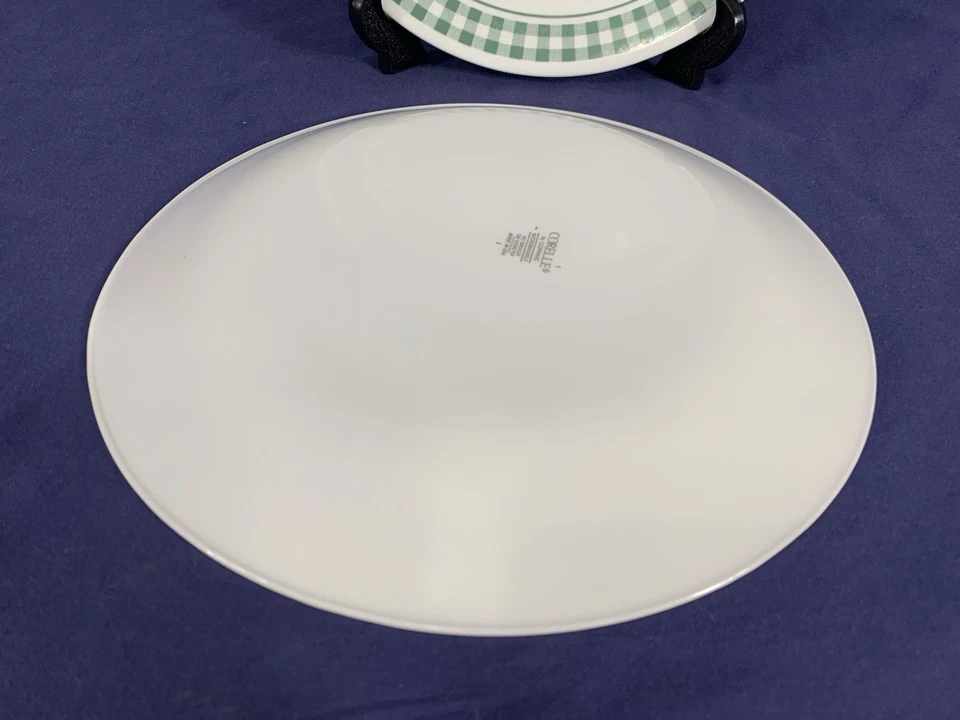 Set of 2 ~ 80's CORELLE GINGHAM HUNTER GREEN (Plaid) Dinner 10.5" Plates - Image 4 of 4