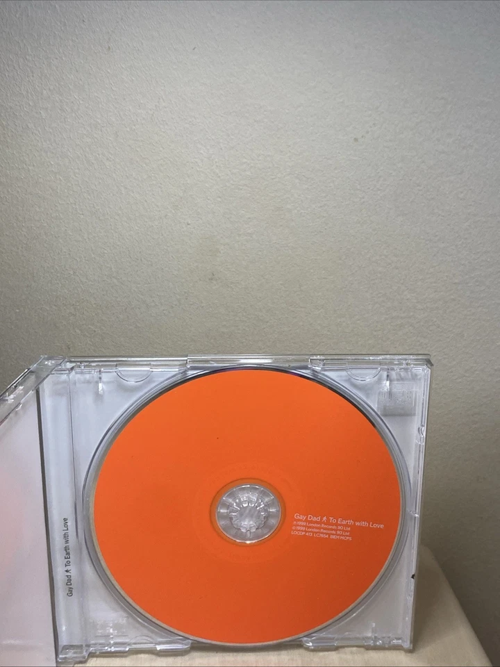 Gay Dad – Zur Erde Mit Liebe CD Single - Bild 3 von 4