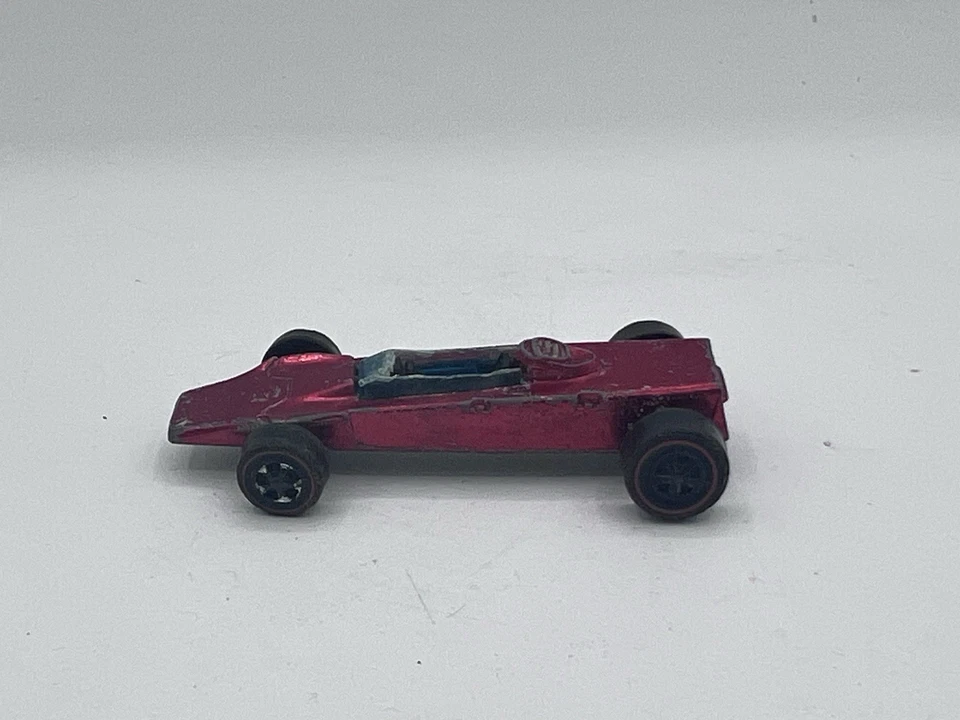 Hot Wheels Redline Lotus Turbine Car 1969 Red Made In Hong Kong - Image 2 of 4