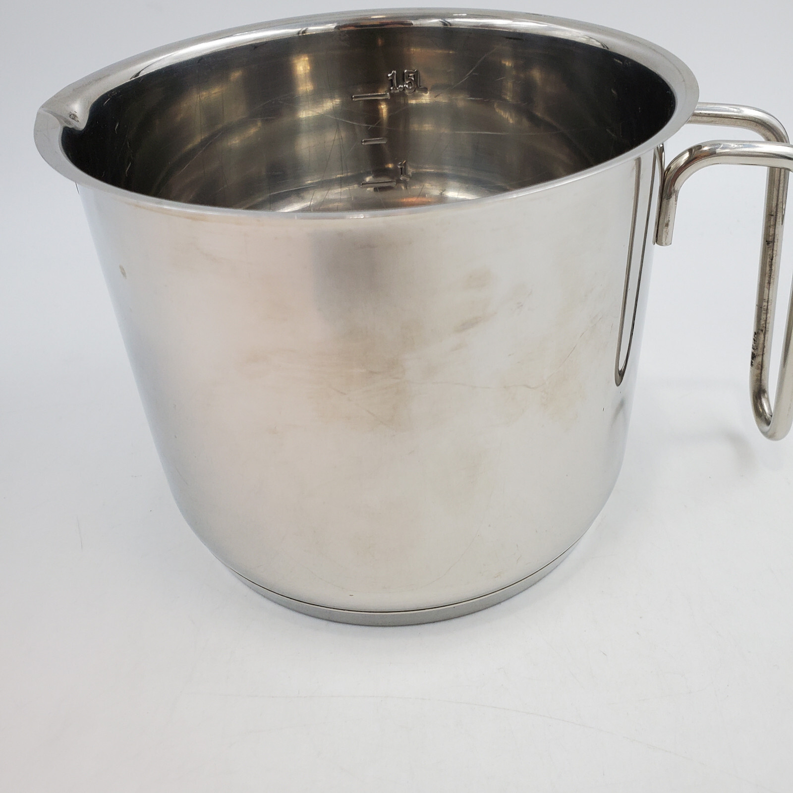 Stainless Steel 1.5 L Pourspout Saucepan Gourmet Standard Professional