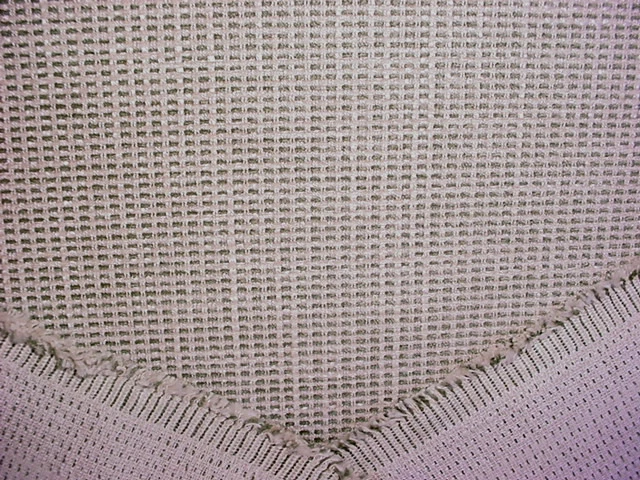 Tela de tapicería de chenilla beige musgo polvoriento 16-3/8Y GP & J Baker PF50487 Folly Foto 4 de 4