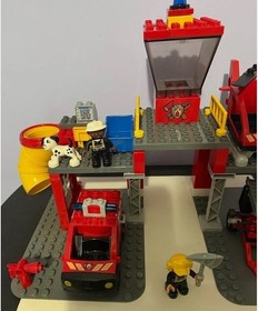 LEGO DUPLO: Fire Station (5601) complete
