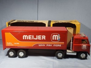 ERTL kit n° 8001 - INTERNATIONAL TRANSTAR F-4270 - 1/25 - maquette à monter