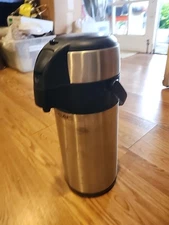 2 Oggi PumpMaster Stainless 2 Liter Beverage Server Thermal Hot Coffee, No Pump