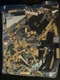 LEGO Architecture Imperial Hotel (21017) Complete - Instructions - Disassembled 