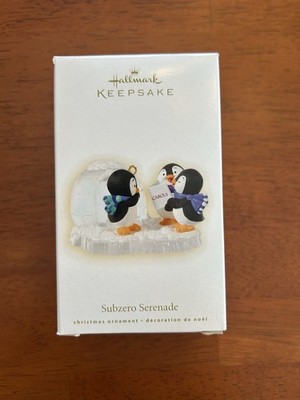 2009 Hallmark Keepsake Subzero Serenade Christmas Ornament