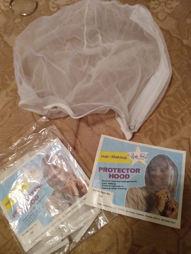 VINTAGE 1 PKG SHEER ZIP UP PROTECTER HOOD TO NOT MEAR CLOTHES WITH MAKEUP - Picture 1 of 5