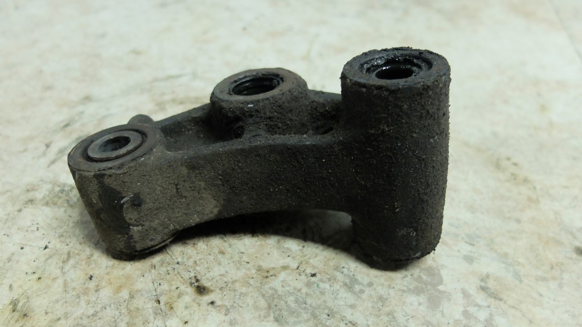 87 Kawasaki ZX 6 600 ZX600 Ninja Rear Back Shock Link