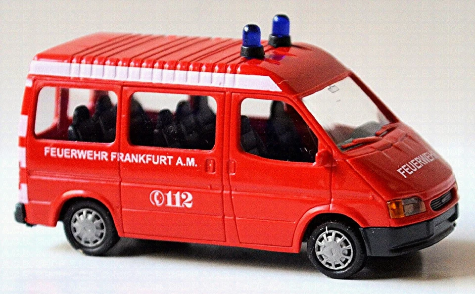 Ford Transit Bus HD 1998 ELW 112 Bomberos Frankfurt Main 1:87 Rietze 50712 - Imagen 3 de 4