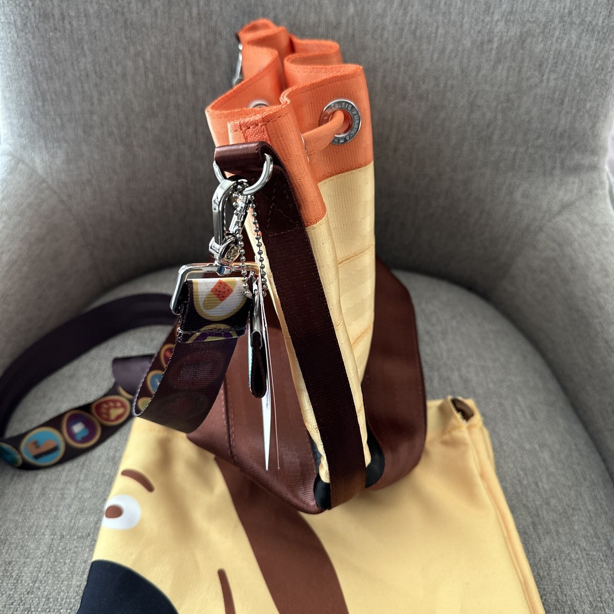 Harveys Disney Pixar Up Russell Park Hopper Seatbelt Backpack +