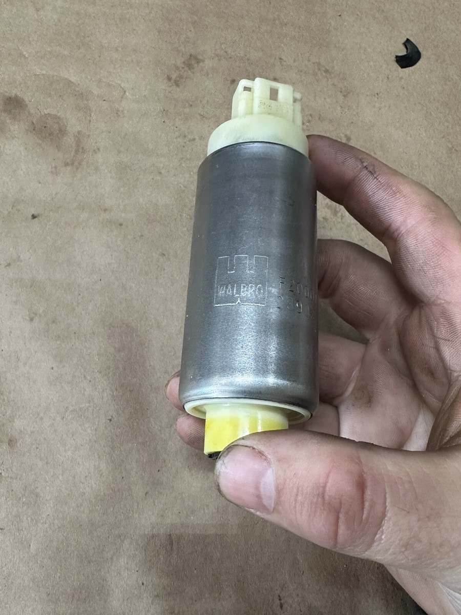 OEM MERCURY HIGH PRESSURE FUEL PUMP PN# 888725T02 (B-8-4) | eBay