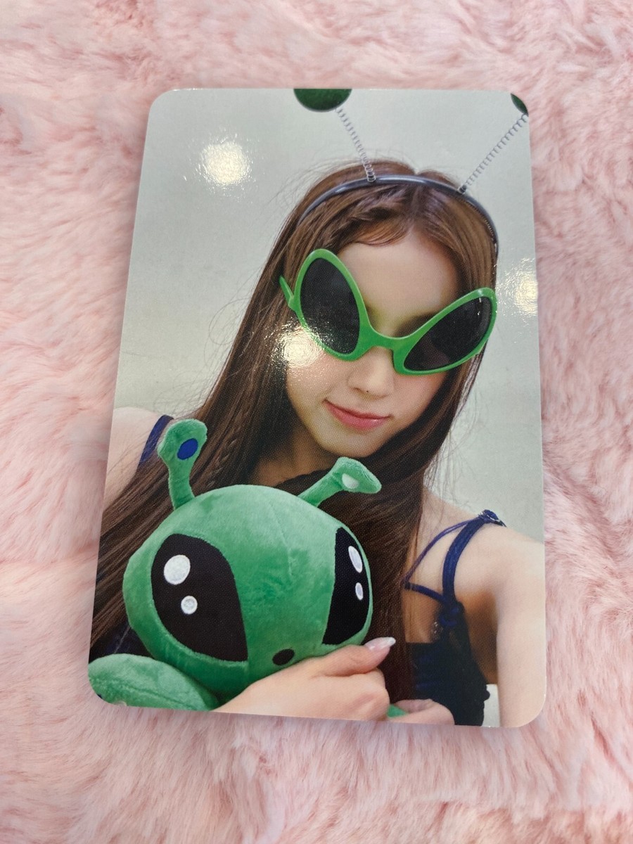 JYP NMIXX 4th EP Fe3O4: FORWARD soundwave alien 왹믹스 fan