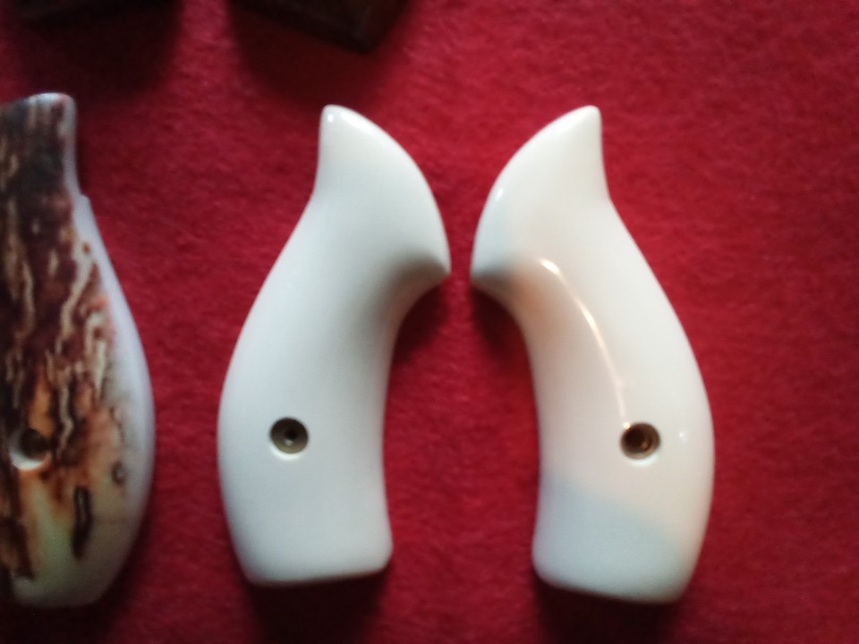 White Gun Frame LOT OF PISTOL GRIPS 3 PAIR. S&W J FRAME | eBay
