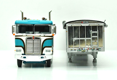DCP FIRST GEAR 1/64 SCALE K-100 KENWORTH TEAL & WHITE PETWER TALL