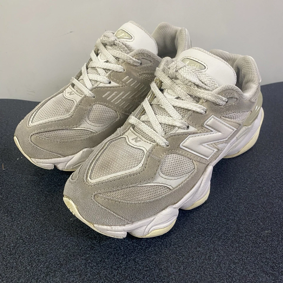 Tênis New Balance 9060 masculino tamanho 2.5 cinza branco PC9060LL - Imagem 2 de 4