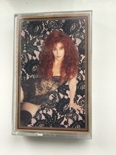 CHER - GREATEST HITS 1965 - 1992 - TAPE CASSETTE ALBUM great condition
