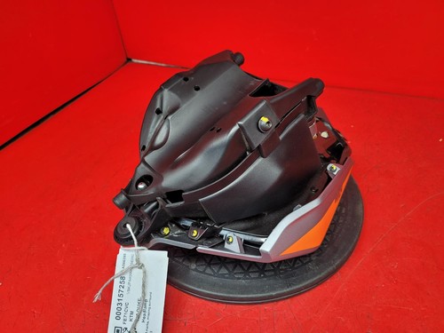 KTM 125 DUKE HEADLAMP 2021 - Picture 12 of 19
