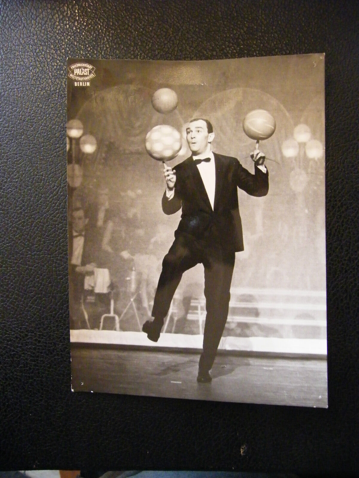 " Photography Juggler Years 1960 Cabaret Dedication "