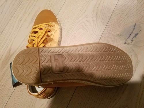 TOM'S Sunflower Yellow Satin Espadrille Sneakers Shoes Women's Size 6W NWT - Picture 7 of 8