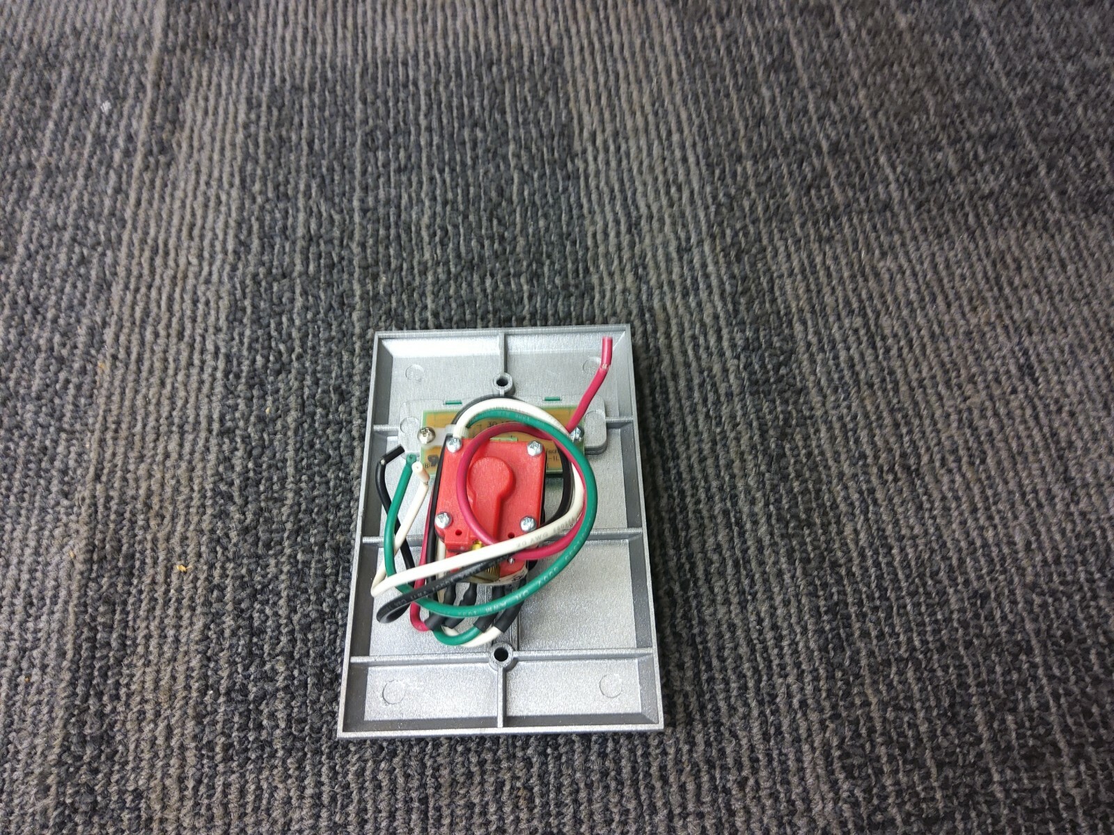 Safety Tech Push Button Exit Green UB-1