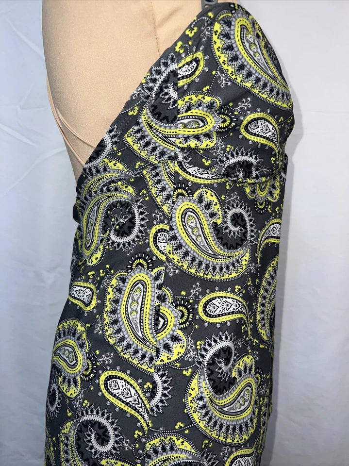 Tankini Converse One Star de dos piezas de cachemira para mujer talla pequeña ¡EXCELENTE ESTADO USADO! Foto 4 de 4