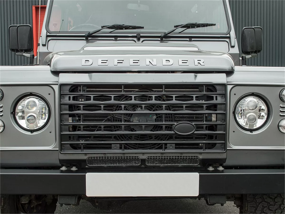 LAND ROVER DEFENDER 90 110 130 ADVENTURER STYLE FRONT GRILL LRS0010