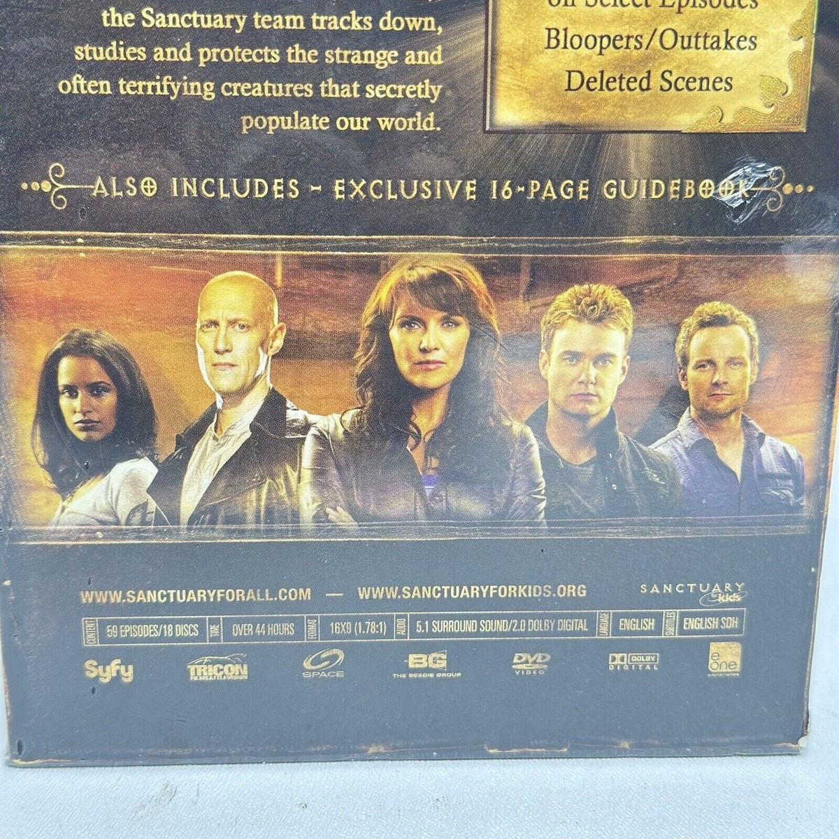Sanctuary: The Complete Series Seasons 1-4 (18-Disc DVD Box Set