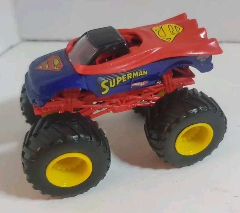 Vehículo camión fundido a presión Hot Wheels Monster Jam DC Comics Superman 1:64 Mattel (C-2) Foto 3 de 4