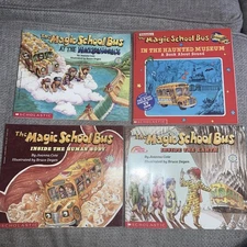 The Magic School Bus Lot Of 4 Books Waterworks Museum Human Body Earth 1986-1995