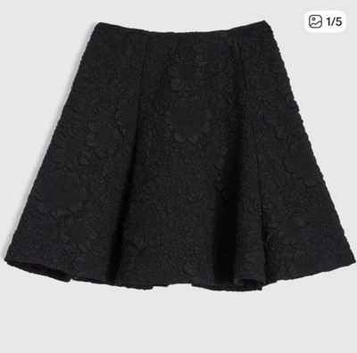 BRAND NEW Rochas Black Textured Skirt in Size 38