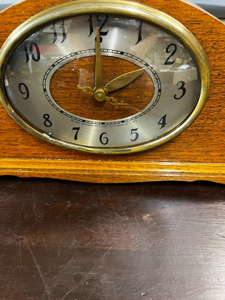 Vintage Herschede ( REVERE) Desk Clock Electric -  Oval Face 8" x 16" x 4"