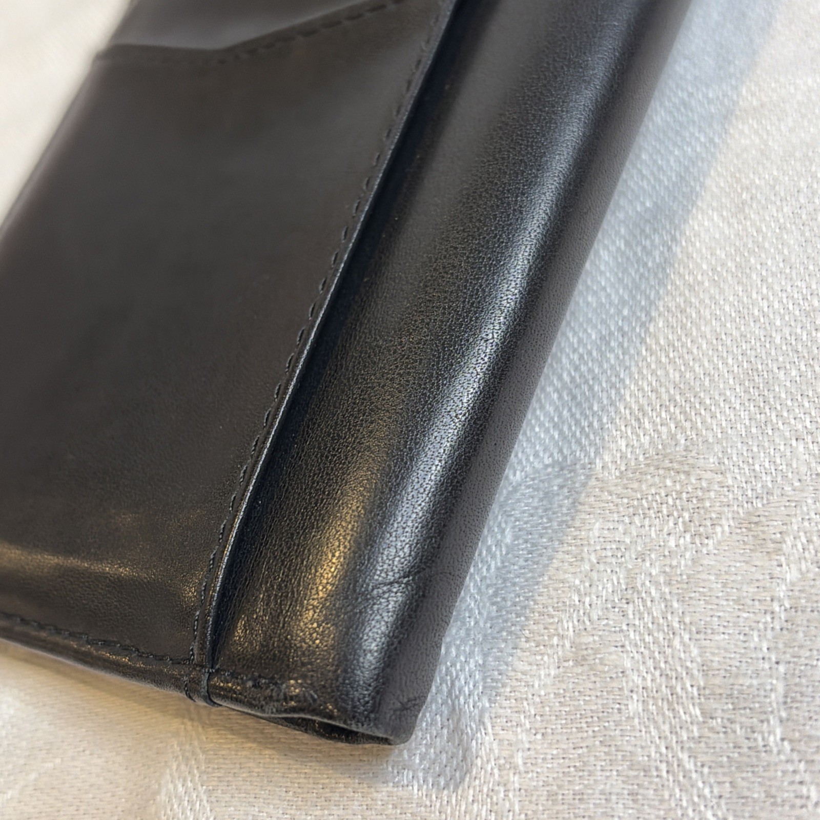 Bryker Hyde Bifold Slim Front Pocket Wallet Full Grain Leather